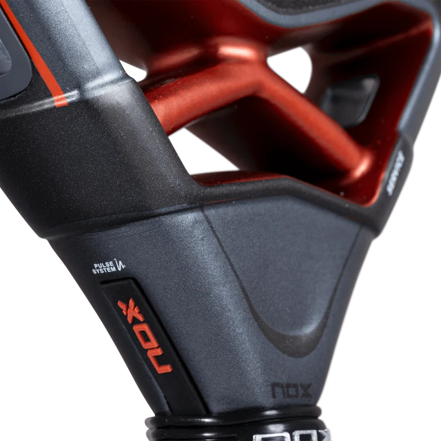 NOX AT10 GENIUS 18K Alum 2025 by AGUSTIN TAPIA