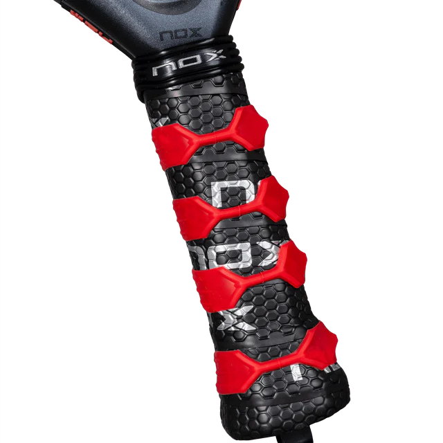 NOX AT10 GENIUS 18K Alum 2025 by AGUSTIN TAPIA